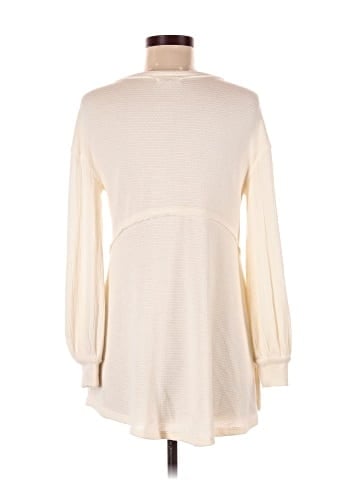 Maurices 3/4 Sleeve Blouse (view 2)