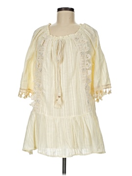 Assorted Brands 3/4 Sleeve Top (view 1)