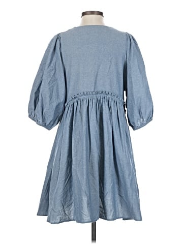 Aaron & Amber Casual Dress (view 2)