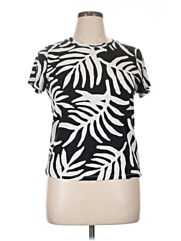 Sanctuary Short Sleeve T-Shirt (view 1)
