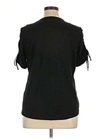 Karen Scott Short Sleeve T-Shirt (view 2)