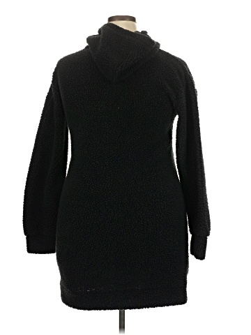 No Boundaries Fleece (view 2)