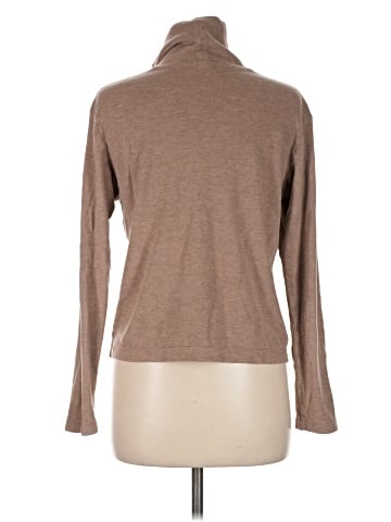 Uniqlo Turtleneck Sweater (view 2)
