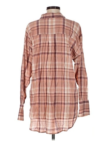 Ann Taylor LOFT Long Sleeve Button-Down Shirt (view 2)