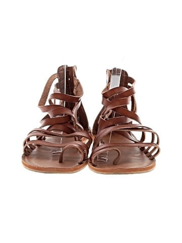 Universal Thread Sandals (view 2)