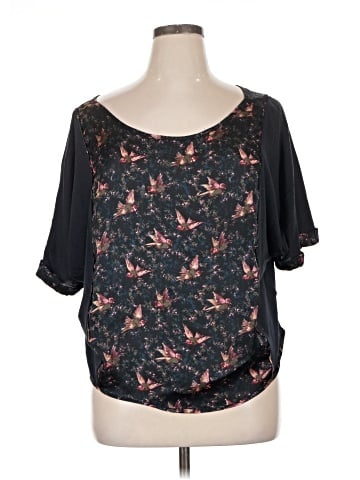 Tiny Short Sleeve Blouse (view 1)