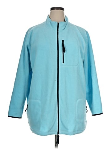 Sport Savvy Poncho (view 1)