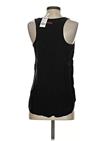 Hard Tail Sleeveless T-Shirt (view 2)