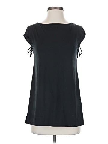 Gap Body Sleeveless T-Shirt (view 1)
