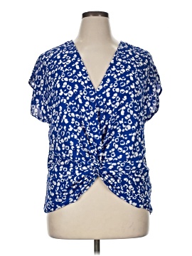 W5 Short Sleeve Blouse (view 1)