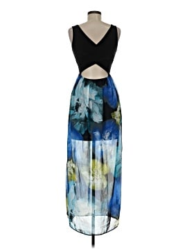 Le Lis Casual Dress (view 2)