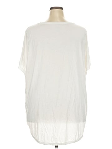 Nike Short Sleeve T-Shirt (view 2)