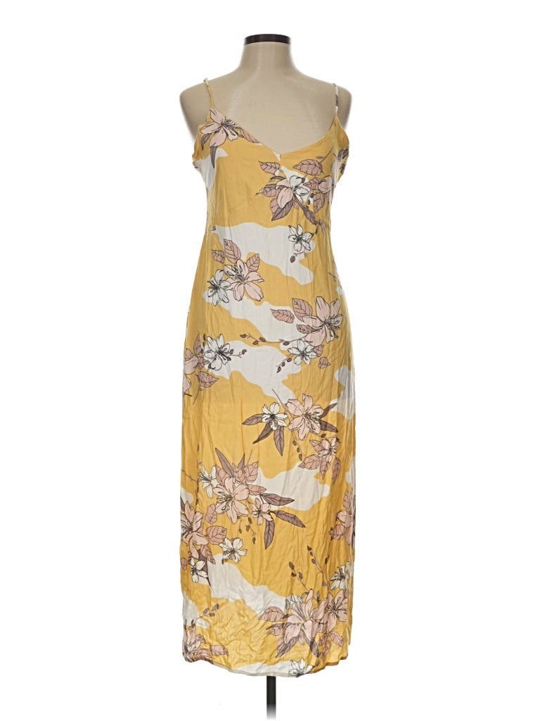 Pre-owned Amuse Society Casual Dress In Yellow