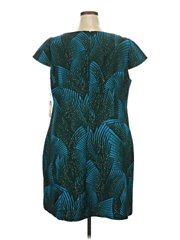 Vince Camuto Casual Dress (view 2)