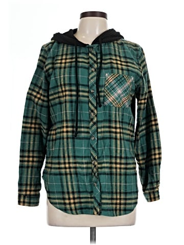 Maurices Long Sleeve Button-Down Shirt (view 1)