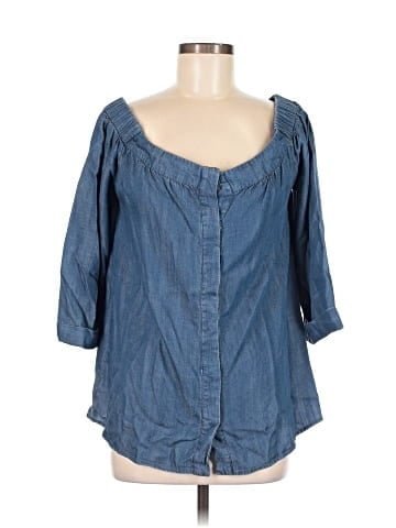 RD Style 3/4 Sleeve Button-Down Shirt (view 1)