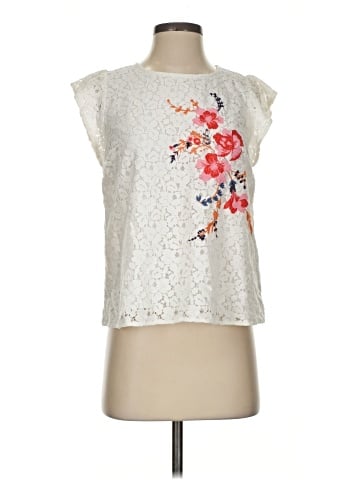 Blu Pepper Sleeveless Blouse (view 1)