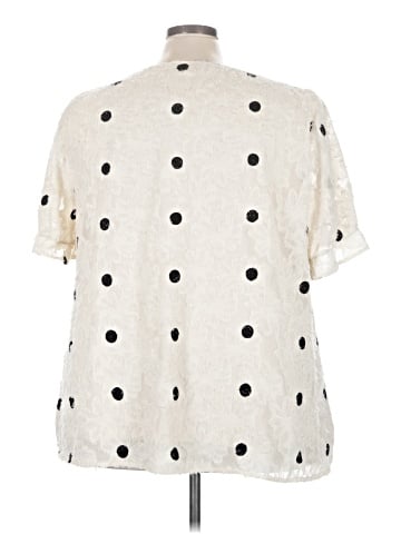 BLOOMCHIC Short Sleeve Blouse (view 2)