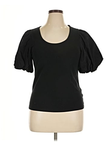 Old Navy Short Sleeve T-Shirt (view 1)