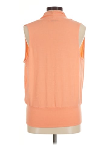 Abbeline Sleeveless T-Shirt (view 2)