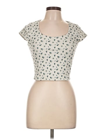 Live in the Moment Short Sleeve Top (view 1)