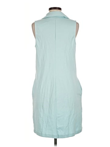 New York & Company Sleeveless Button-Down Shirt (view 2)