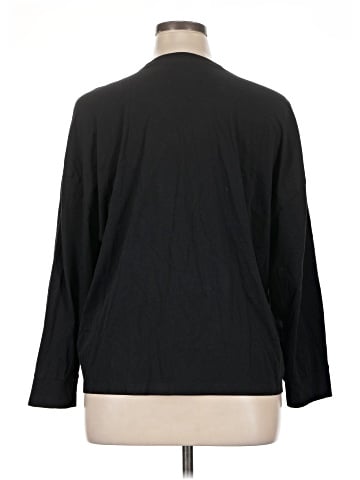 Victoria's Secret Long Sleeve T-Shirt (view 2)