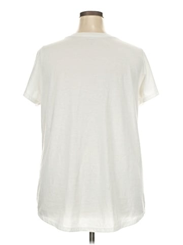 Torrid Short Sleeve T-Shirt (view 2)