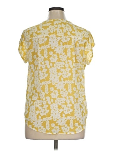 Fun2Fun Short Sleeve Blouse (view 2)