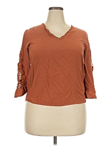 Rusttydustty 3/4 Sleeve Top (view 1)