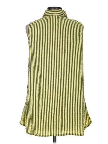 Assorted Brands Sleeveless Button-Down Shirt (view 2)