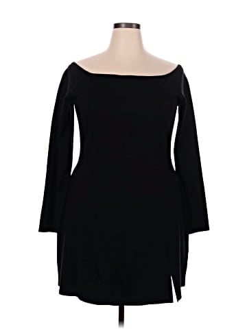 American Eagle Outfitters Cocktail Dress (view 1)