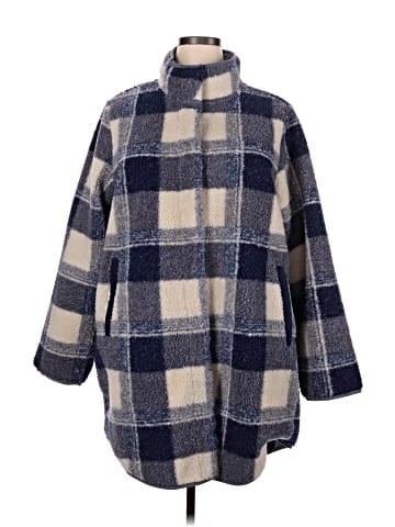 ASPEN Poncho (view 1)