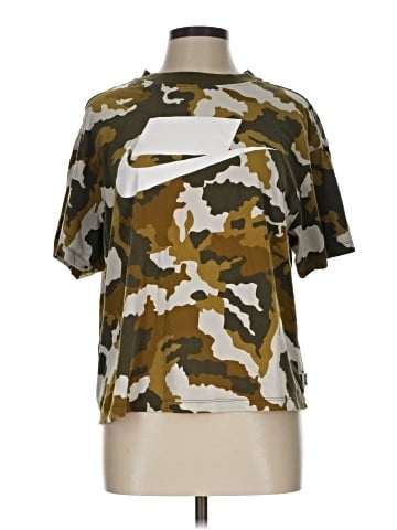 Nike Short Sleeve T-Shirt (view 1)