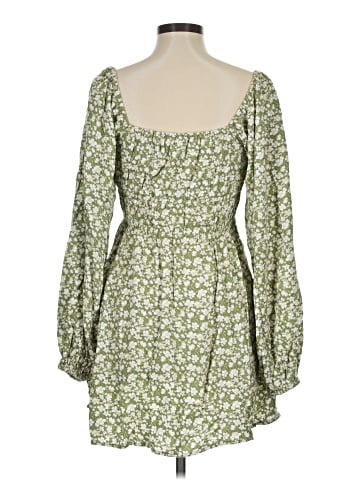 Old Navy Casual Dress (view 2)