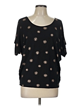 Kim & Cami Short Sleeve T Shirt