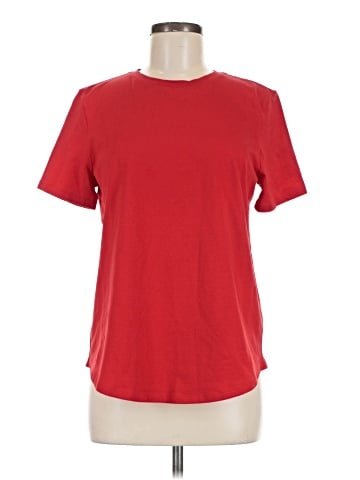 Lululemon Athletica Short Sleeve T-Shirt (view 1)