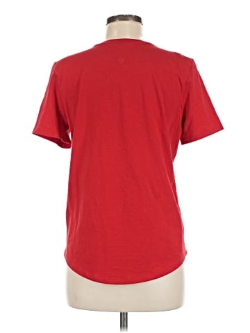 Lululemon Athletica Short Sleeve T-Shirt (view 2)