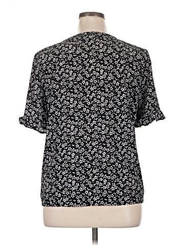CeCe Short Sleeve Blouse (view 2)