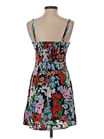 Old Navy Casual Dress (view 2)