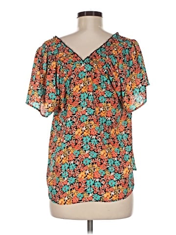 Pleione Short Sleeve Blouse (view 2)