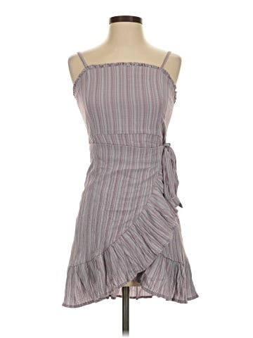 Forever 21 Casual Dress (view 1)