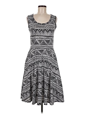 Lularoe Casual Dress (view 1)