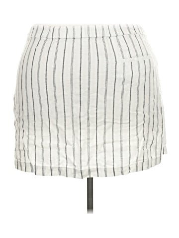 Old Navy Casual Skirt (view 2)