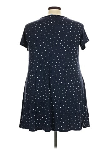 Old Navy Casual Dress (view 2)