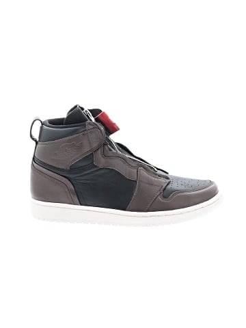 Air Jordan x Travis Scott Sneakers (view 1)