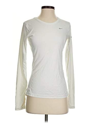 Nike Long Sleeve T-Shirt (view 1)