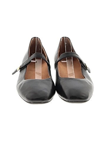 Vionic Flats (view 2)