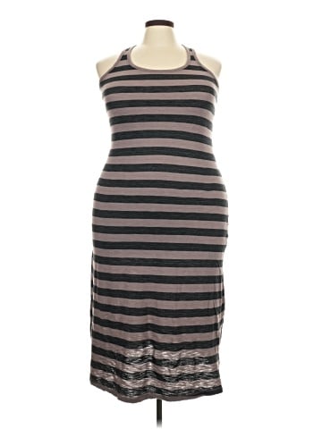 Gilligan & O'malley Casual Dress (view 1)
