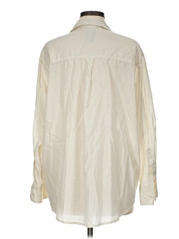 Gap Long Sleeve Button-Down Shirt (view 2)